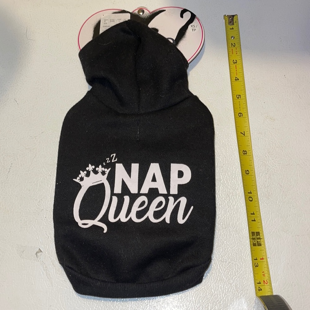 DOGGY HOODIE SZ Extra Small BRAND NEW W TAGS. Zzz NAP QUEEN Zzzz